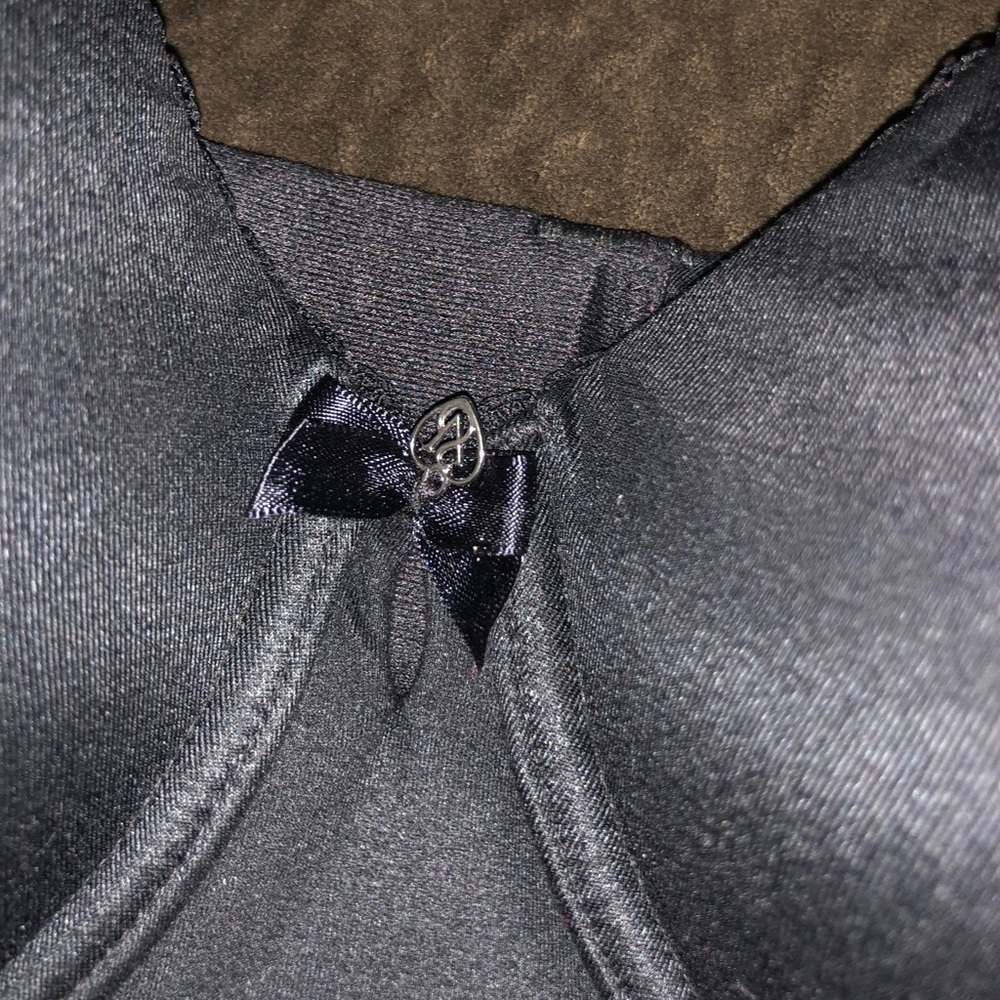 Bundle of 2 Victoria Secret Bras